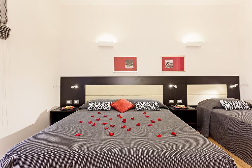 Domus Best Guest House Rome Bagian luar foto