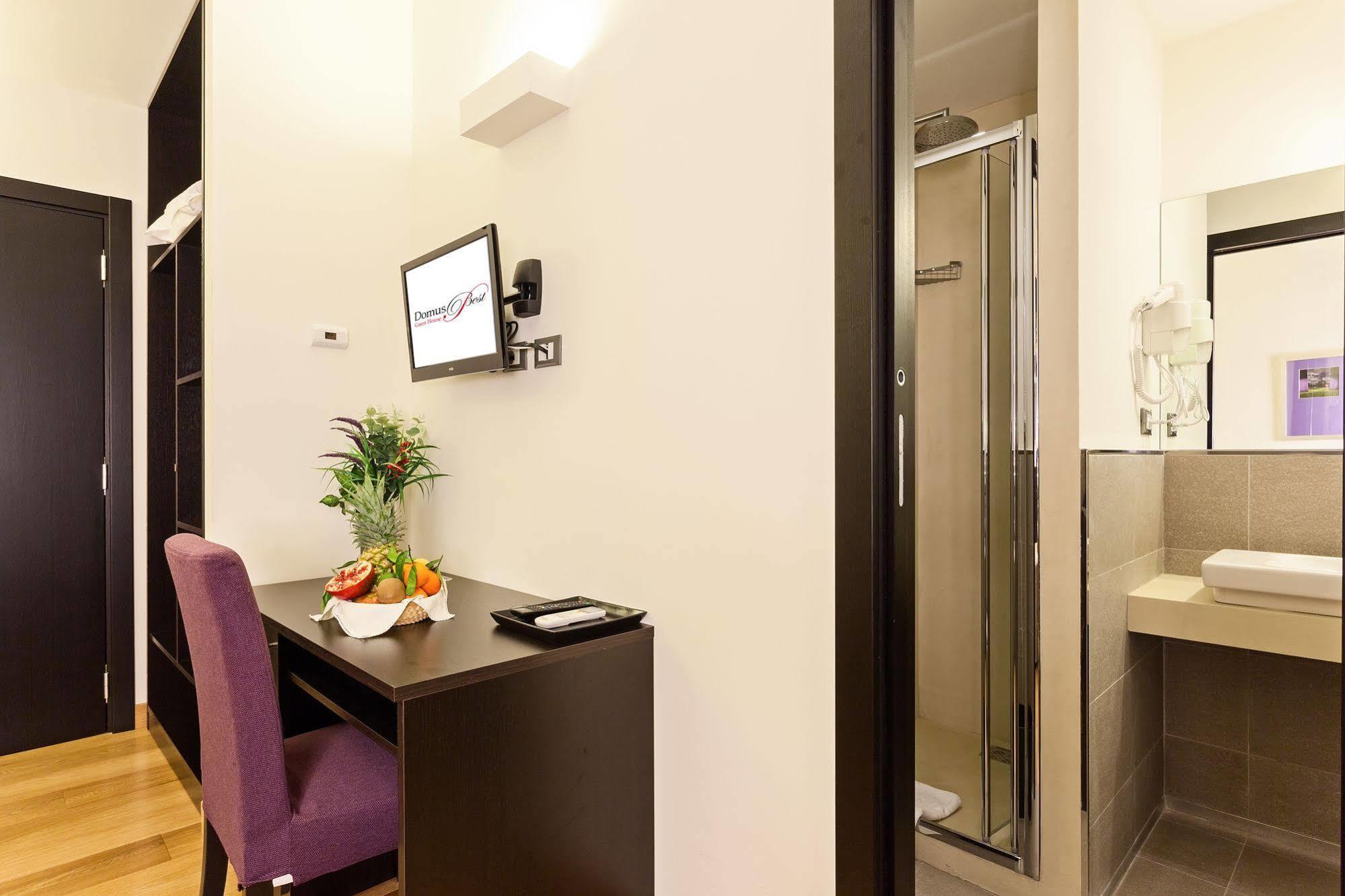 Domus Best Guest House Rome Bagian luar foto